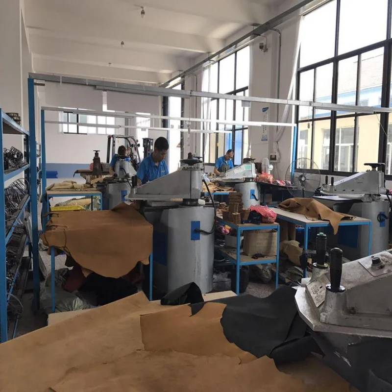 China safety shoes factory